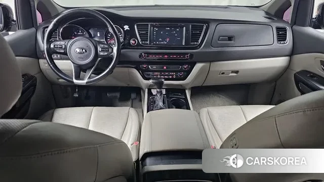 Kia All New Carnival id 3515400 из Кореи 17