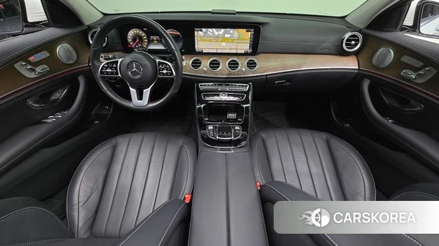 Mercedes-Benz E-Class W213 id 3834324 из Кореи 17