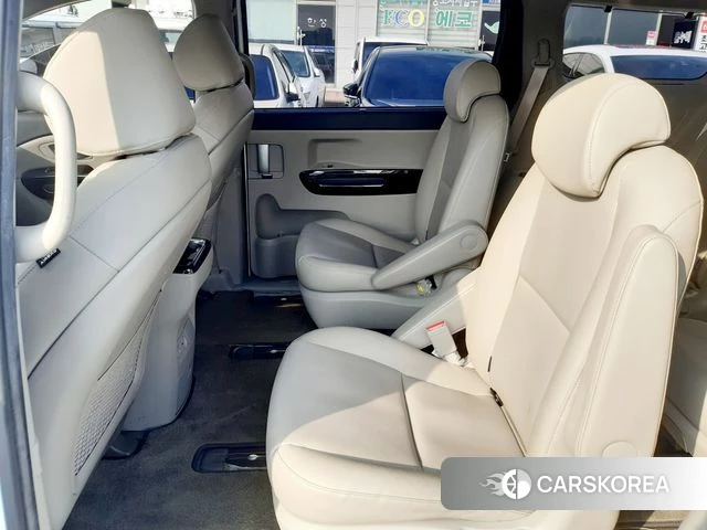 Kia The New Carnival id 3867142 из Кореи 13