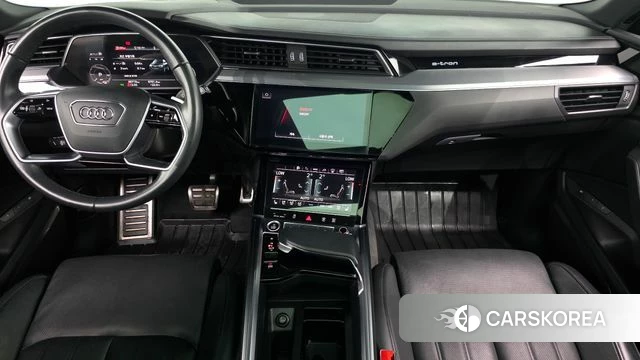 Audi e-Tron id 4322307 из Кореи 17