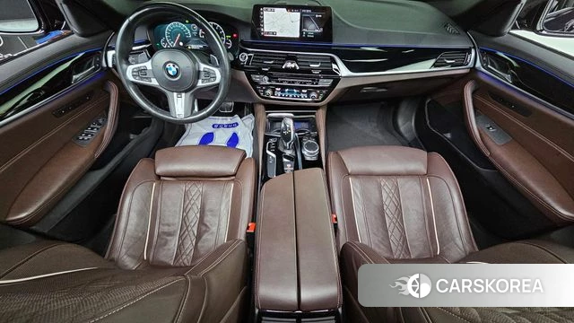 BMW 5 Series (G30) id 4416967 из Кореи 17