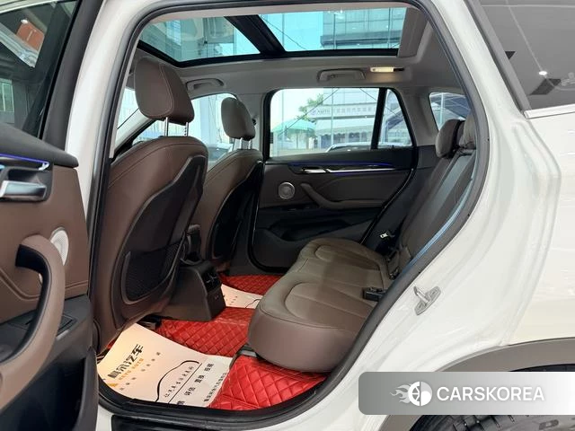 BMW X1 id 4272267 из Китая 18