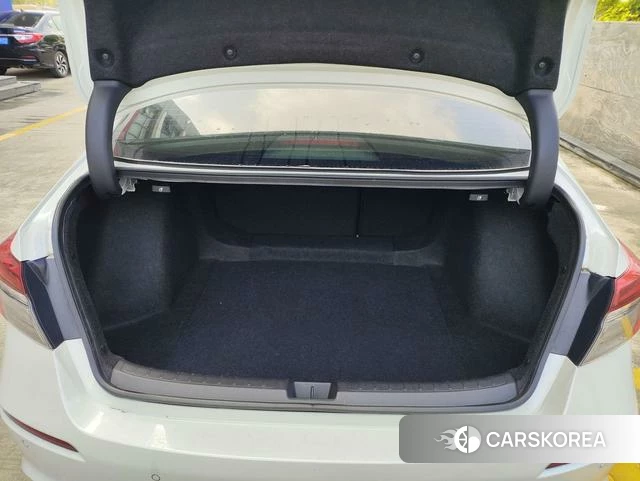 Honda Civic id 4264439 из Китая 14