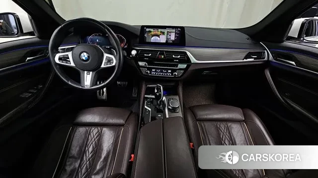 BMW 5 Series (G30) id 3692299 из Кореи 17