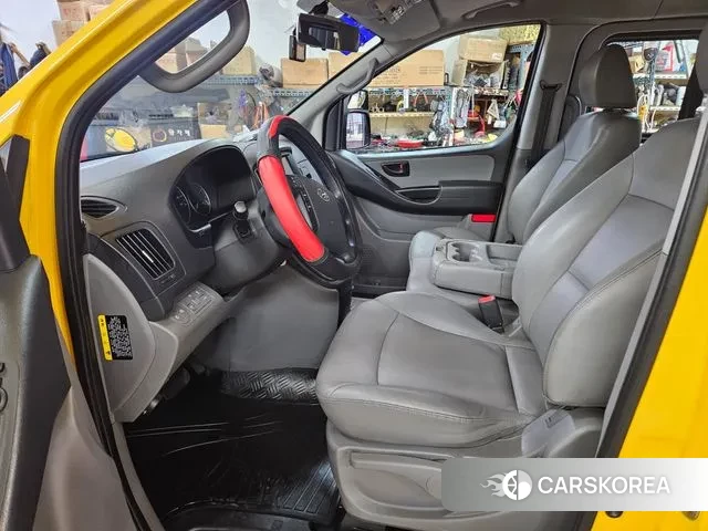 Hyundai The New Grand Starex id 3407998 из Кореи 17