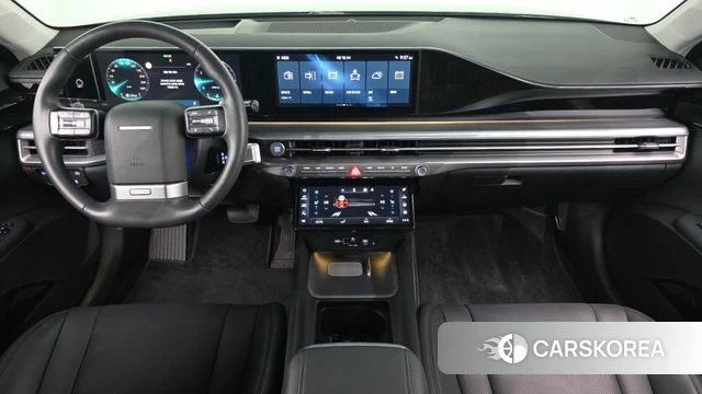 Hyundai Grandeur (GN7) id 3870512 из Кореи 17