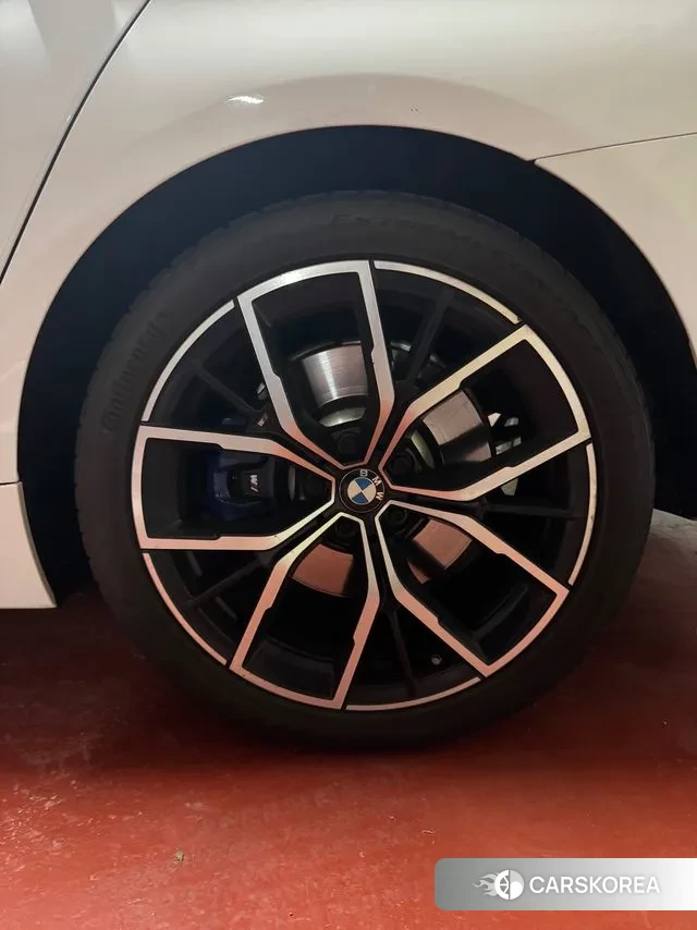 BMW 5 Series (G30) id 3458964 из Кореи 7