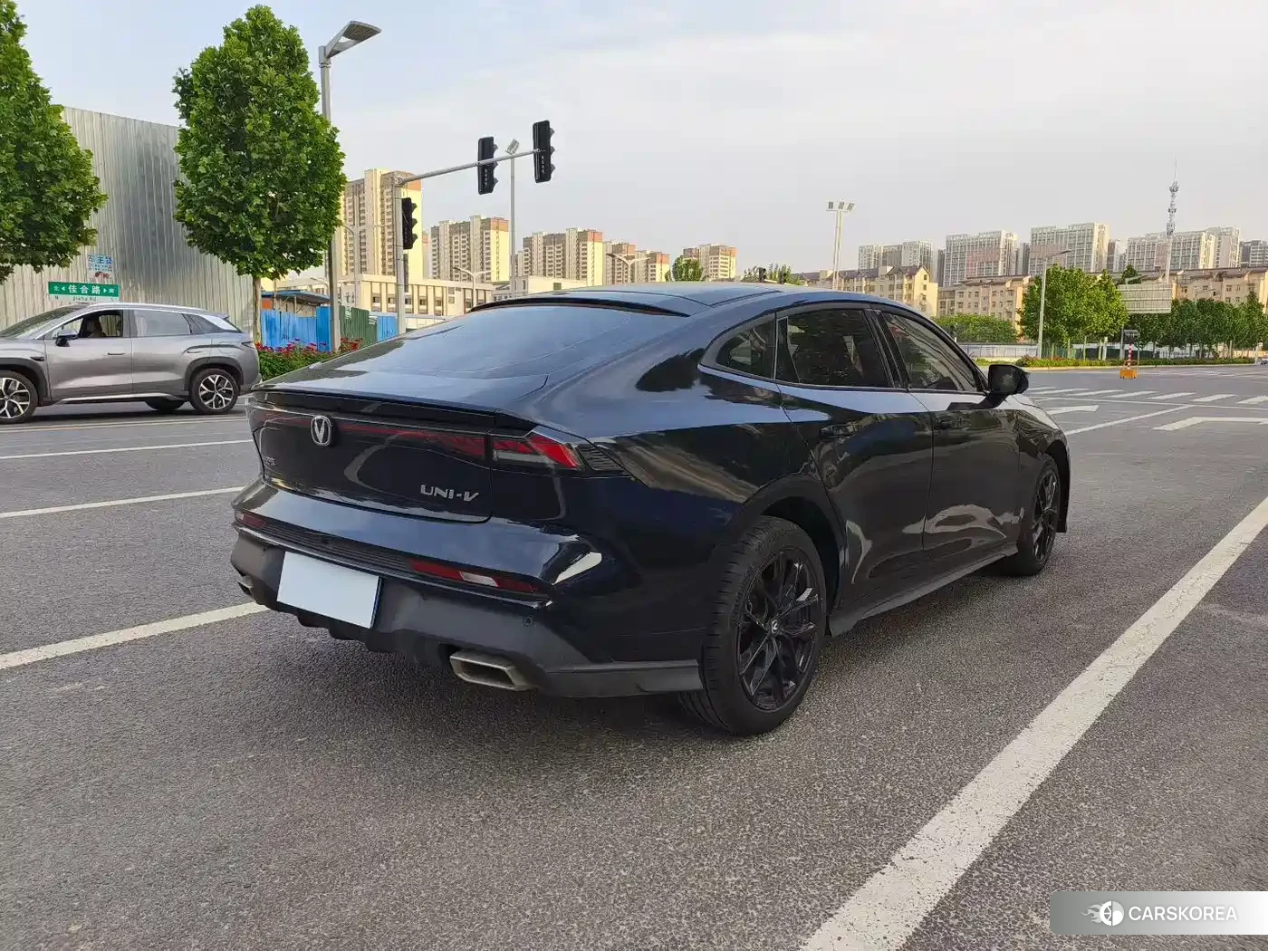 Chang'an Changan UNI-V id 4565151 из Китая 7