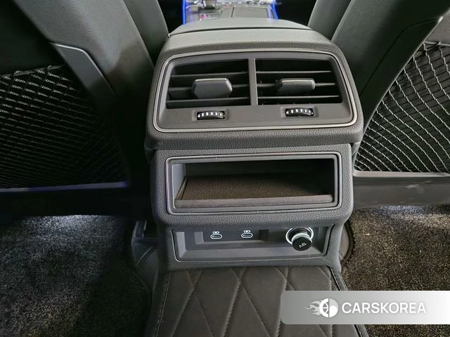 Audi A6L id 4259356 из Китая 20