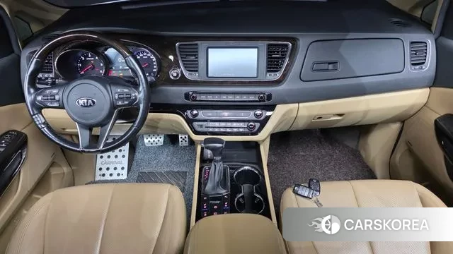 Kia The New Carnival id 3474568 из Кореи 17