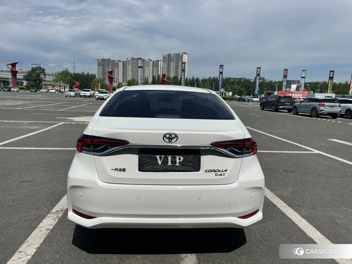 Toyota Corolla id 4493203 из Китая 11
