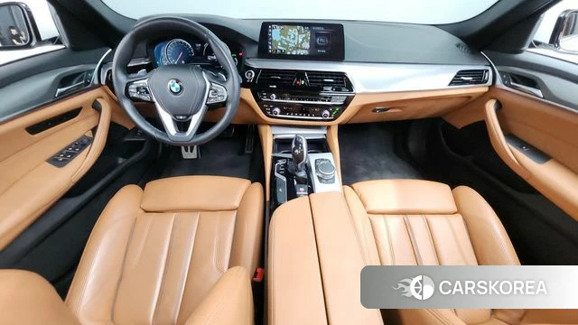 BMW 5 Series (G30) id 4397930 из Кореи 34