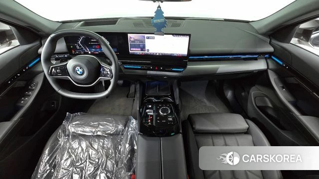 BMW 5 Series (G60) id 4762836 из Кореи 29