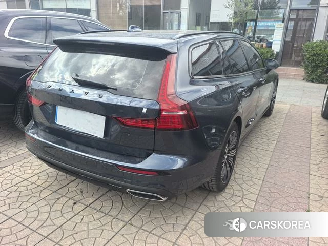 Volvo V60 id 4253222 из Китая 8