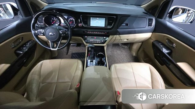 Kia The New Carnival id 3917404 из Кореи 17