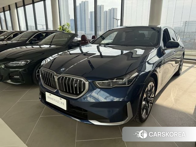 BMW i5 id 4236246 из Китая 11