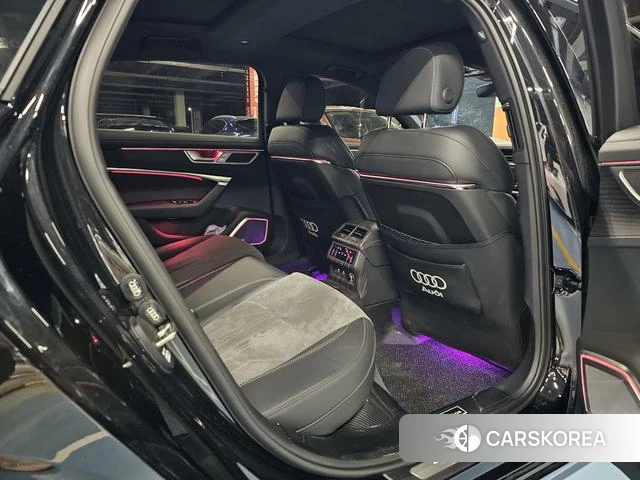 Audi A6L id 4239994 из Китая 22