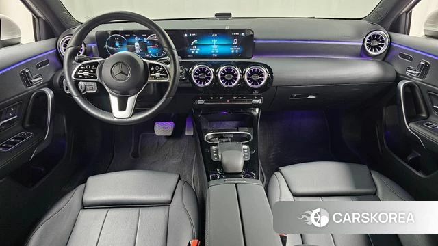 Mercedes-Benz A-Class W177 id 4281120 из Кореи 17