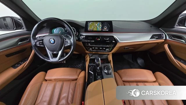 BMW 5 Series (G30) id 4873656 из Кореи 17
