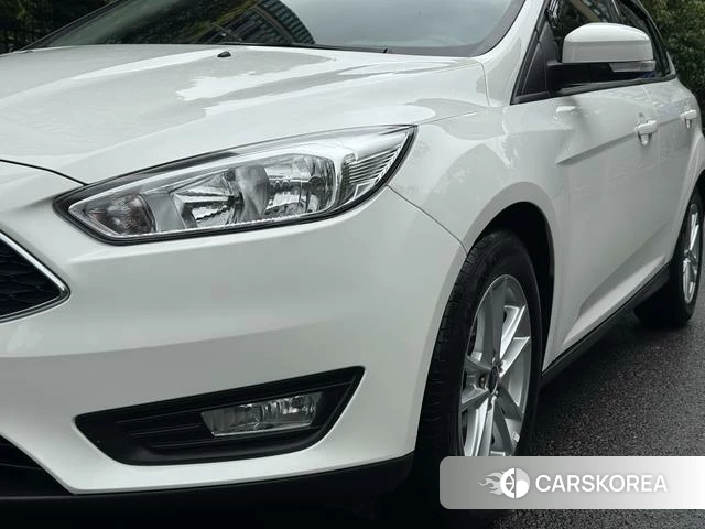 Ford Fox id 4213432 из Китая 16