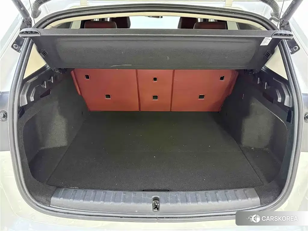 BMW iX1 id 4553752 из Китая 26