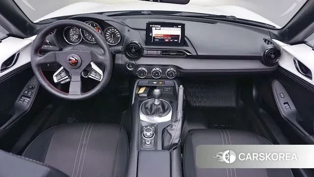 Mazda MX-5 MIATA id 3740911 из Кореи 17