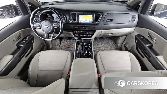 Kia The New Carnival id 3717980 из Кореи 17