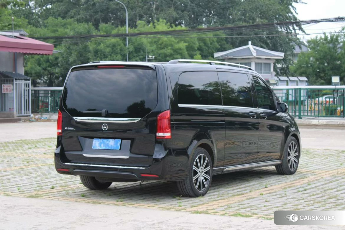 Mercedes-Benz V-class id 4473938 из Китая 7