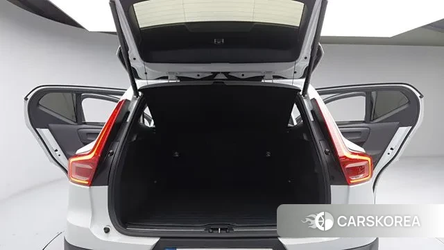 Volvo XC40 id 3732807 из Кореи 17