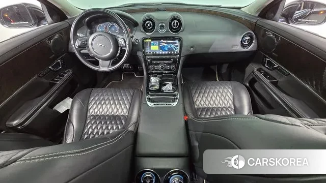 Jaguar All New XJ id 3489410 из Кореи 17