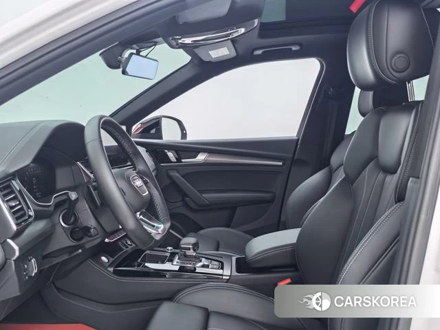 Audi Q5L id 4321167 из Китая 15