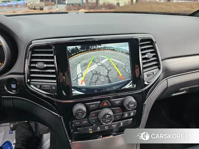 Jeep Grand Cherokee id 3522957 из Кореи 17