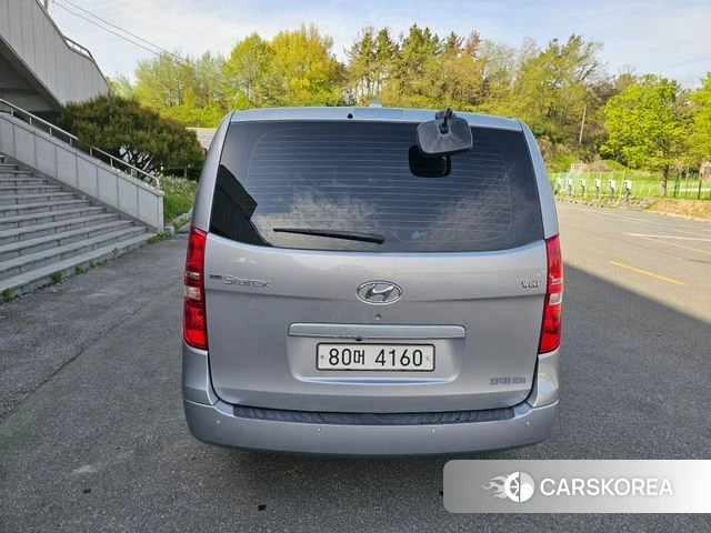 Hyundai The New Grand Starex id 4196077 из Кореи 17