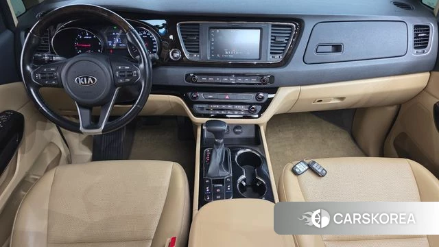 Kia The New Carnival id 4667248 из Кореи 17