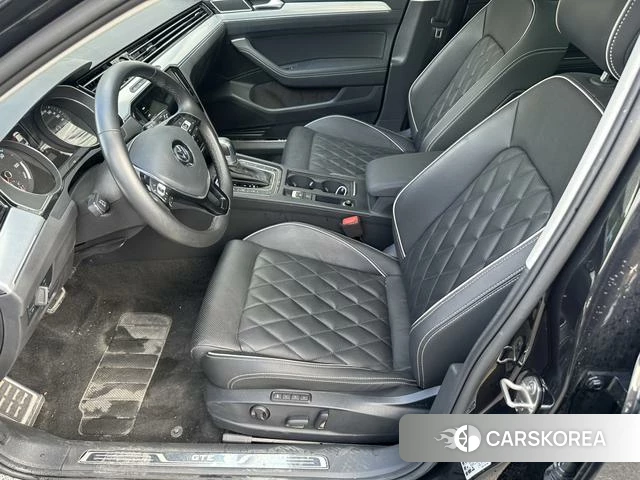 Volkswagen Magotan PHEV id 4336202 из Китая 14