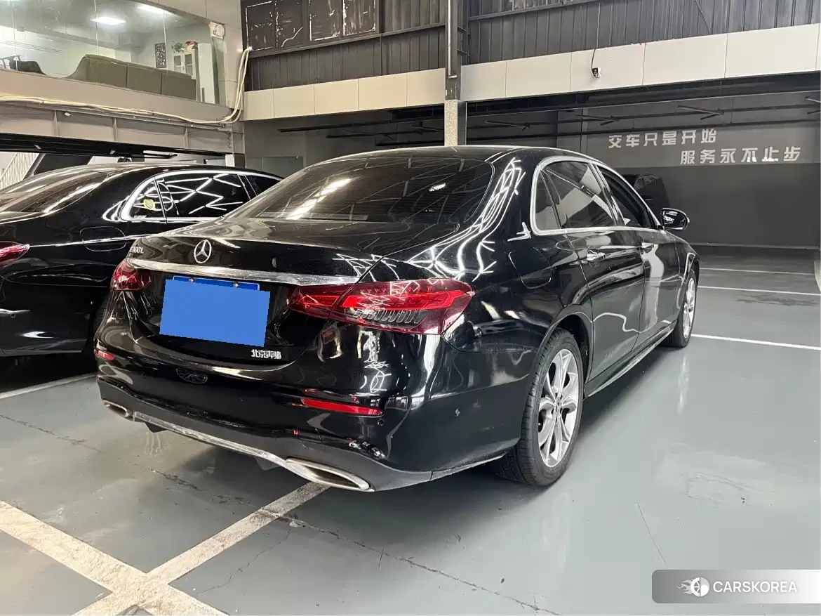Mercedes-Benz E-Class id 4606941 из Китая 11