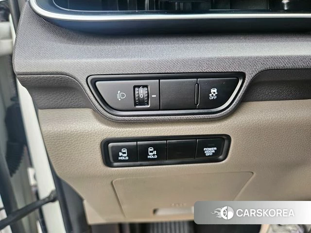 Kia The New Carnival 4th Generation id 4201065 из Кореи 17