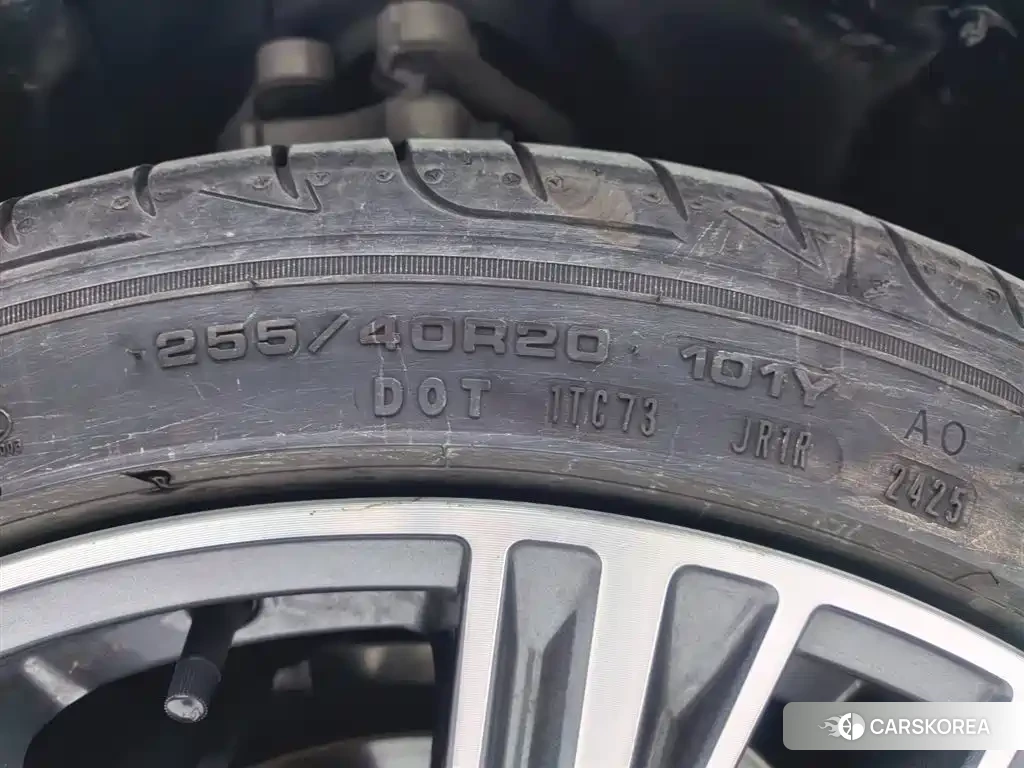 Audi A6L id 4570298 из Китая 23