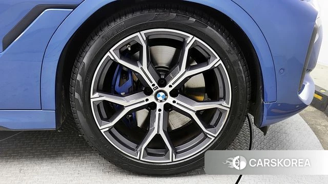 BMW X6 (G06) id 3866837 из Кореи 17