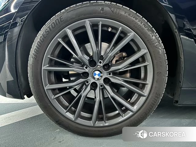BMW 3 series id 4274642 из Китая 24