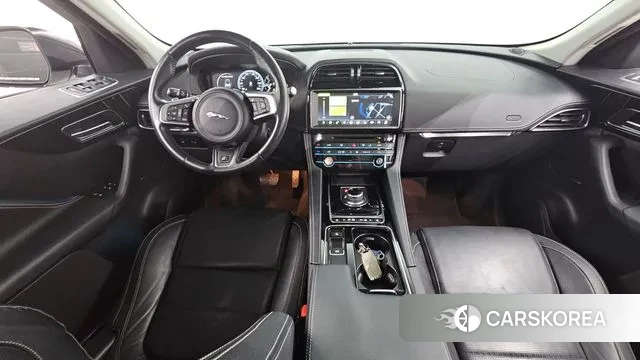 Jaguar F-PACE id 2986897 из Кореи 17