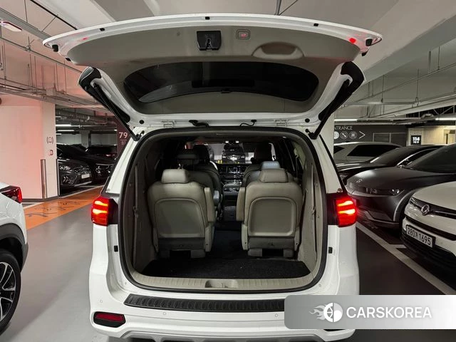 Kia The New Carnival id 4693991 из Кореи 14