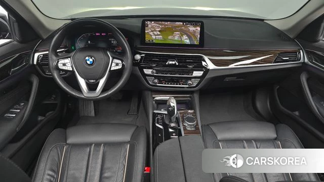 BMW 5 Series (G30) id 4433477 из Кореи 17