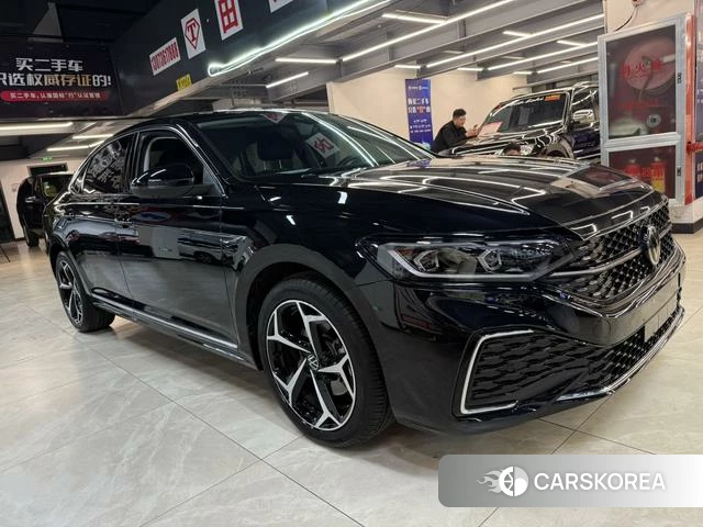 Volkswagen Passat id 4261190 из Китая 7
