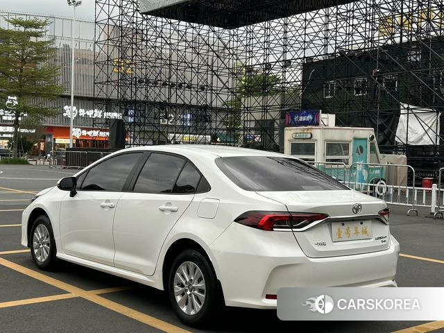Toyota Corolla id 4276500 из Китая 18