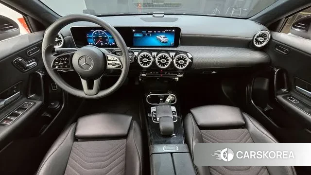 Mercedes-Benz A-Class W177 id 3390760 из Кореи 17