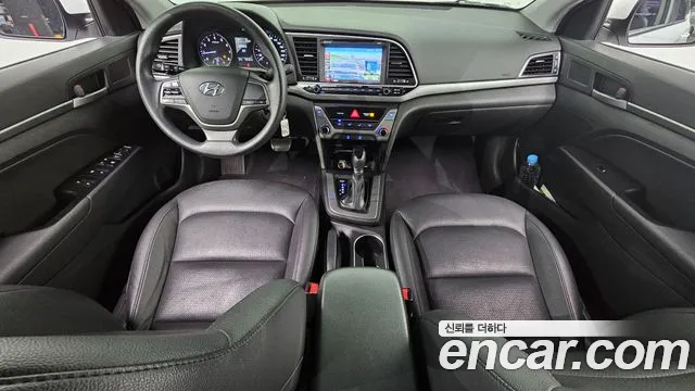 Hyundai Avante AD id 2850838 из Кореи 17