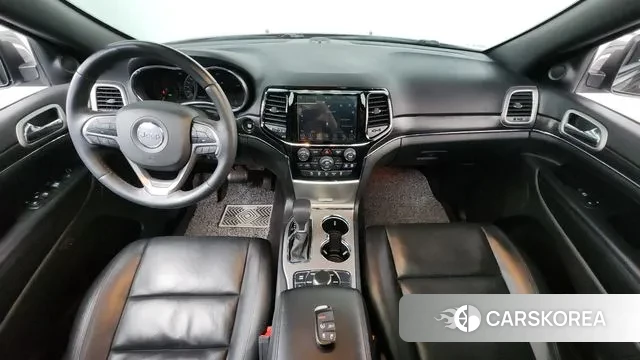 Jeep Grand Cherokee id 3754292 из Кореи 17