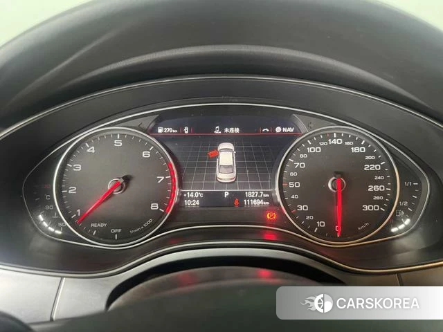 Audi A6L id 4209544 из Китая 8