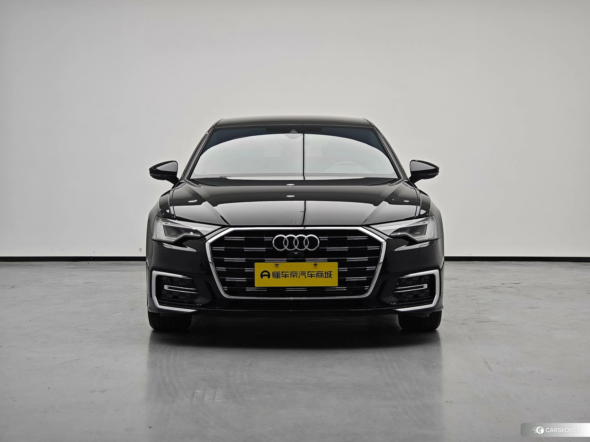 Audi A6L id 4453813 из Китая 17
